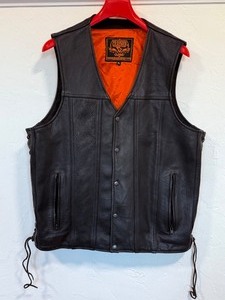 lot 16 image: Milwaukee Leather Mens Motorcycle Vest MLM3520 XL Black Side Lace Biker Cut CCW