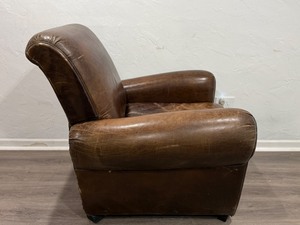 lot 30 image: Authentic Restoration Hardware 1920s Parisian Leather Club Recliner  Distressed Cigar Leather