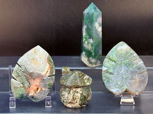 Artisan Moss Agate Collection Hand-Carved Botanical &amp Tower Set. (15.2 oz  431 g)