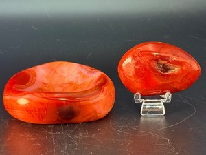 Stunning Natural Madagascar Banded Carnelian Bowl &amp Polished Palm Stone Set. (1 lb ,1 oz  459 g)