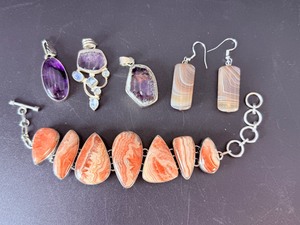 &nbspStunning Gemstone Collection Amethyst, Rhodochrosite &amp Banded Agate. (3.4 oz  97 g)