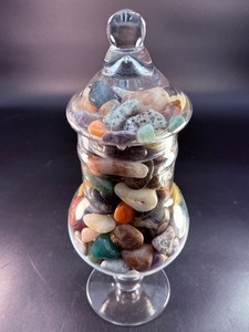 Decorative Footed Glass Apothecary Jar with Assorted Polished Gemstones. (5 lbs 11.5 oz  2 kg 597 g)