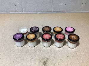 lot 48 image: LOT OF 10 Meyers Clean Day Soy Candles (1 Missing Lid)