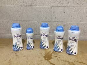 lot 118 image: LOT OF 5 Downy Light In Wash Ocean Mist Scent Beads