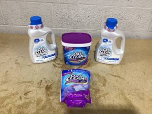 lot 122 image: LOT OF 4 Oxi Clean Merchandise