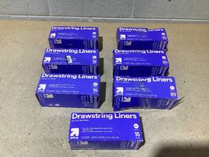 lot 137 image: LOT OF 7 up&up Drawstring Liners For Cat Litter Boxes L&XL