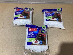 lot 139 image: LOT OF 3 O-Cedar Easy Wring Microfiber Mop Refills (2 Packs)