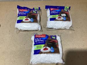 lot 140 image: LOT OF 3 O-Cedar Easy Wring Microfiber Mop Refills
