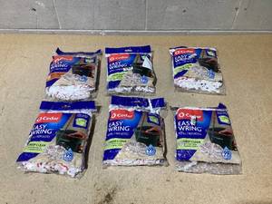 lot 144 image: LOT OF 6 Easy Wring Deep Clean Mop Refills (Single Packs)