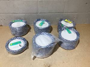 lot 149 image: LOT OF 6 up&up 10 Heavy Duty Paper Plates
