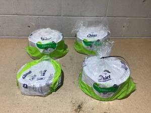 lot 150 image: LOT OF 4 Chinet Classic Dinner Compostable Plates