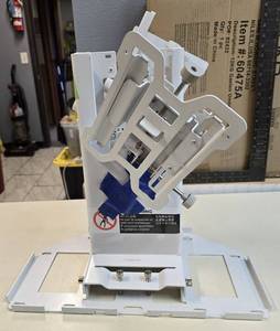 lot 75 image: Projector Bracket