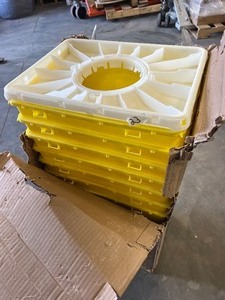 lot 23 image: 7 - Sharps containers - Yellow 18 gallon with Port Lid