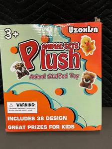 lot 29 image: Uzoxln PLUSH-28-A Plush Animal Sets - 38-Piece - Ages 3