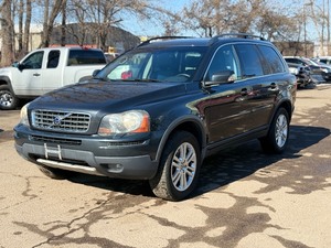lot 22 image: 2010 VOLVO XC90 3.2 All Wheel Drive  3rd Row (NO RESERVE)