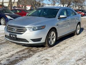 2016 FORD TAURUS SEL *141k Miles* (NO RESERVE)