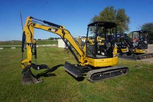 2019 Cat 304.2 Mini Tracked Excavator