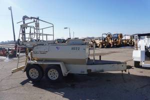 lot 43 image: 1995 Finn Model T-90 Hydro Seeder