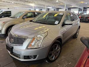 lot 9 image: 2010 Cadillac SRX AWD