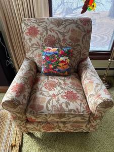 lot 21 image: Armchair - Floral Upholstery, Vintage Damask Pattern, With Pillow