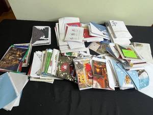 lot 30 image: Assorted Blank Christmas Cards with Envelopes - Holiday Greeting Card Collection