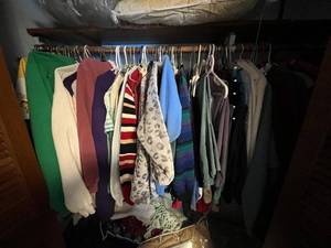 lot 46 image: Minnesota Vikings Jersey Majestic XL Assorted Tops & Hats & Charter Club MicroLux Bedding