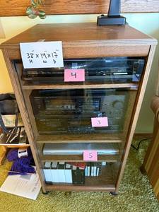 lot 126 image: Technics Vintage Stereo Console Cabinet - Multi-Component System (38x19x17)