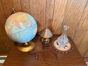 lot 130 image: World Globe on Gold Stand with Brass Table Lamp & Cut-Crystal Decanter