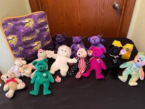 lot 167 image: TY Beanie Babies Collection - Assorted Plush Bears with Viking Theme & Tags