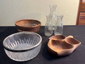 lot 184 image: Gillet 1852 Glassware Set - Diamond-Cut Crystal Bowl, 3 Glass Carafes, Wicker Basket, Wood Duo Bowl