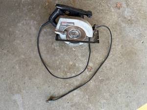 lot 197 image: Craftsman 7-14in Circular Saw - Model 315.10540, 120V