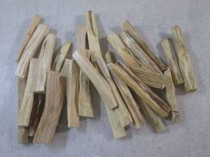 lot 60 image: (EC1) 24 - 4 Sacred Smoke Palo San...