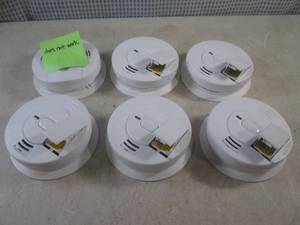 lot 97 image: (CS) 6 Smoke Alarms - 1 Says Doesn...