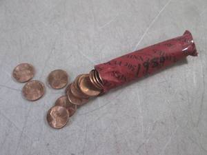 lot 124 image: (CNTR) Roll of 1984 No Mint Mark Pe...