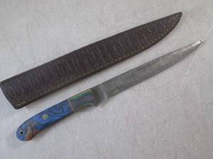 lot 126 image: (CNTR) Hand Crafted 13.5 Damascus ...
