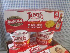 lot 146 image: (C-1) 12 Cups Triple Cheese Hot Sau...