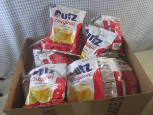 lot 169 image: (EC2) 30 Small Bags of Original Pot...