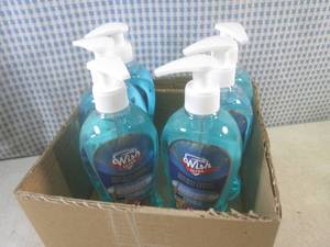 lot 194 image: (CS) 6 Bottles of Tropical Beach Li...