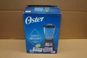 lot 10 image: Oster 6-Cup Party Blender