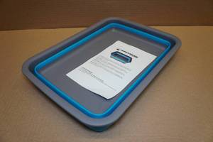 lot 14 image: Wakeman Outdoors 7.3L Collapsible Ice Bucket