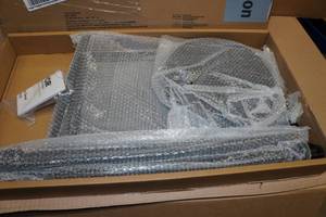 lot 15 image: Vevor Pedestal Sign Stand