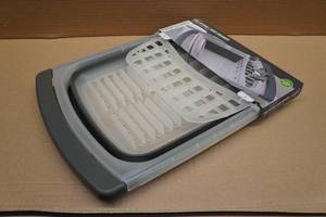 lot 43 image: Collapsible Dish Drainer