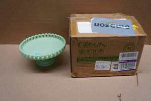 lot 48 image: Martha Stewart 8.5 Handmade Jadeite Glass Cake Stand