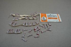 lot 148 image: Vintage Painted Lead Toy Soldiers