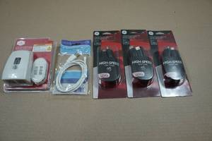 lot 163 image: HDMI Cords & Outlet with Timer