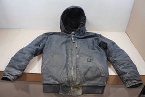 lot 271 image: Rugged Wear Jacket - Medium