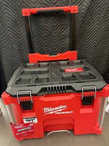 Milwaukee Packout Rolling Cart - Red Modular Storage System (Wheel missing nut)