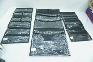 lot 24 image: New Travel Bag 3 Piece Set. Tiger Print