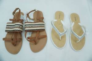 lot 27 image: NEW Womens Sandals (2 pair)