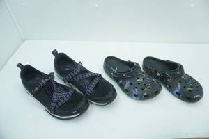 lot 38 image: Womens Shoes (2 Pair)